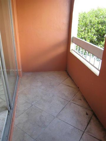7722 Camino Real D301, Miami, FL 33143