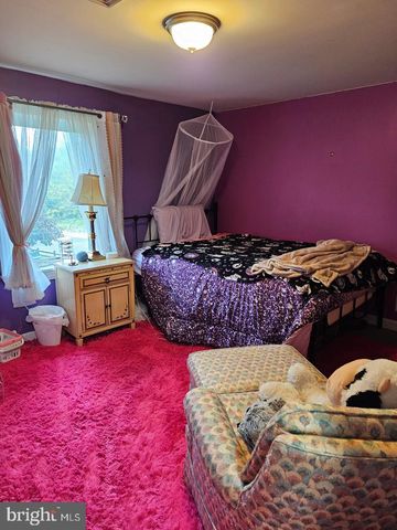 594 E HOLLY AVE, Pitman, NJ 08071