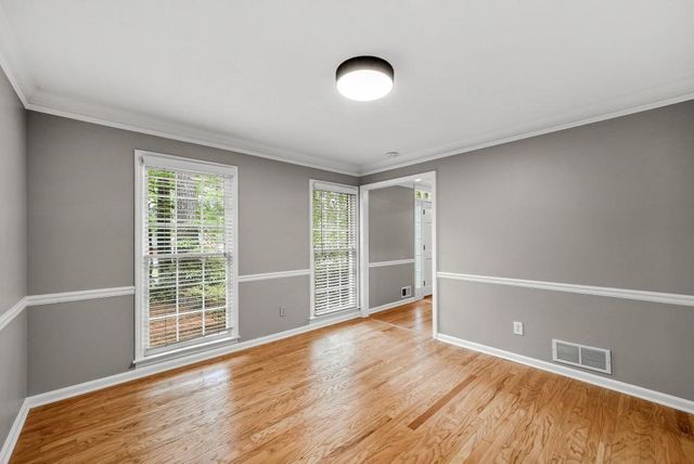 153 Lakeside Drive, Kennesaw, GA 30144
