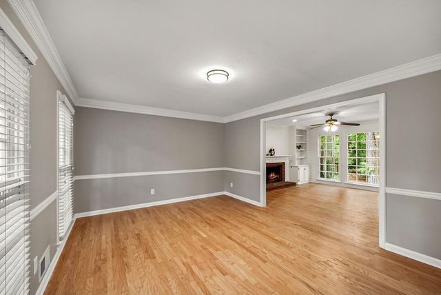 153 Lakeside Drive, Kennesaw, GA 30144