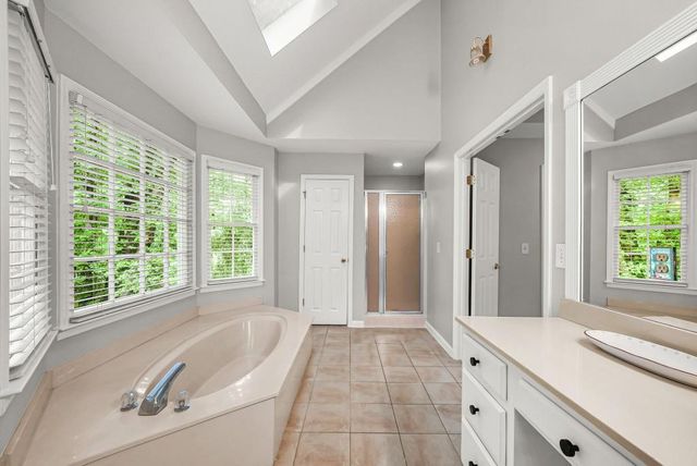 153 Lakeside Drive, Kennesaw, GA 30144