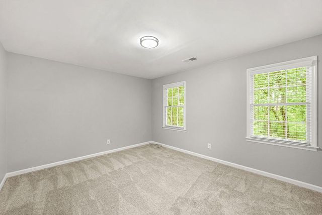 153 Lakeside Drive, Kennesaw, GA 30144