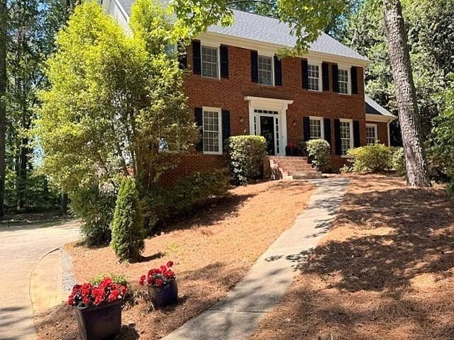 153 Lakeside Drive, Kennesaw, GA 30144