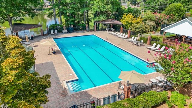 153 Lakeside Drive, Kennesaw, GA 30144