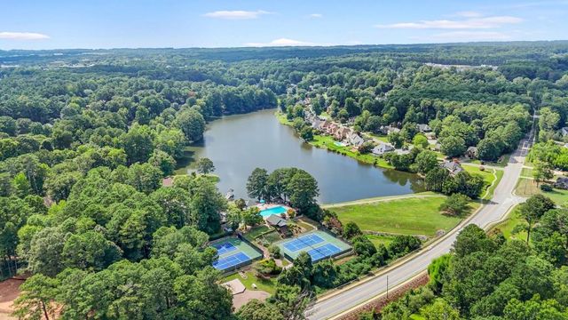 153 Lakeside Drive, Kennesaw, GA 30144