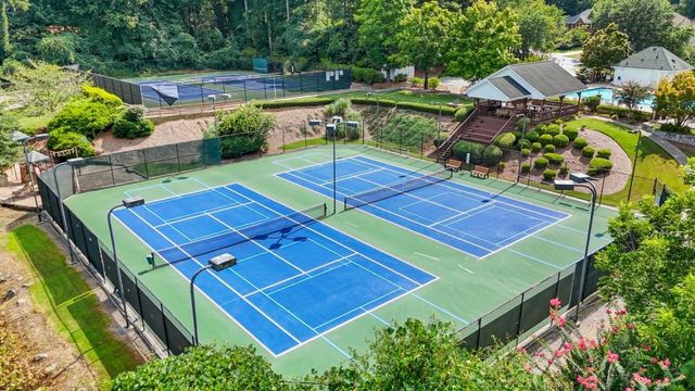 153 Lakeside Drive, Kennesaw, GA 30144