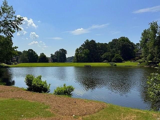 153 Lakeside Drive, Kennesaw, GA 30144