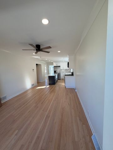 5745 S SAYRE Avenue, Chicago, IL 60638