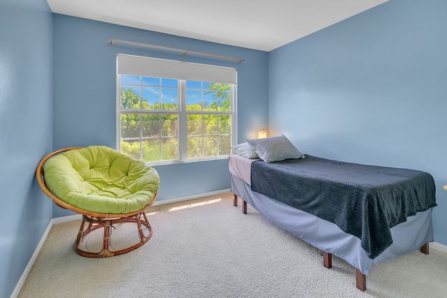 2603 Kendall Crossing, Mchenry, IL 60051