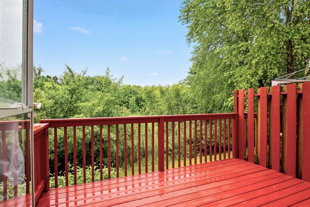 2603 Kendall Crossing, Mchenry, IL 60051
