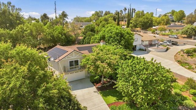 1370 Friends Way, Fallbrook, CA 92028
