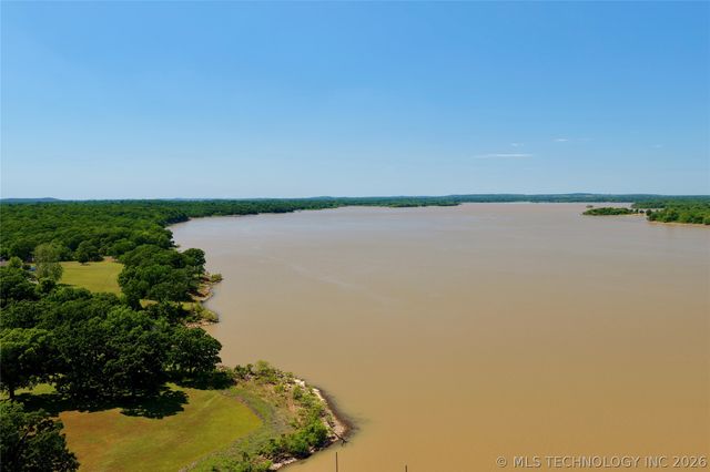 414250 E 1074 Road, Checotah, OK 74426
