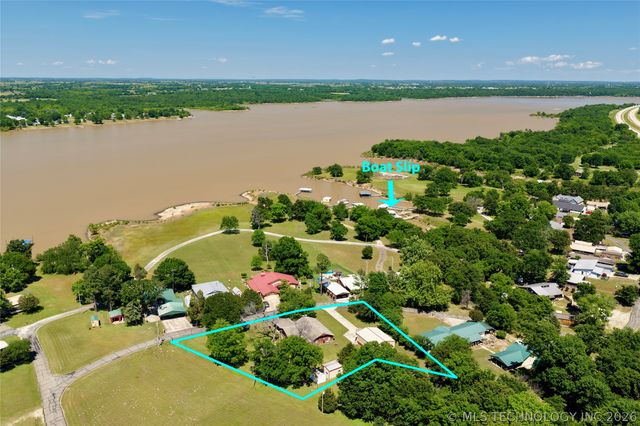 414250 E 1074 Road, Checotah, OK 74426
