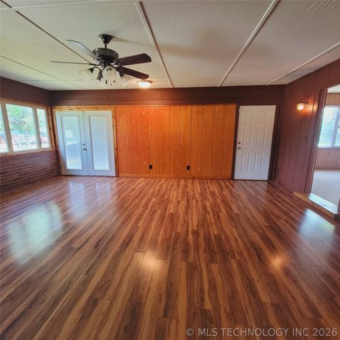 414250 E 1074 Road, Checotah, OK 74426