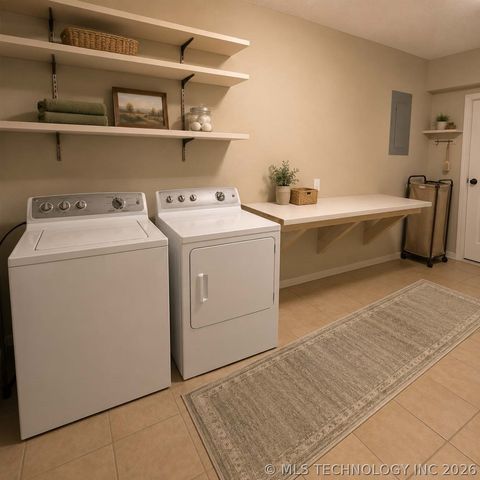414250 E 1074 Road, Checotah, OK 74426