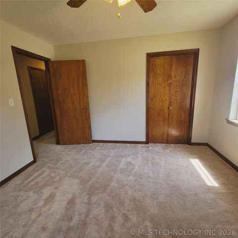 414250 E 1074 Road, Checotah, OK 74426