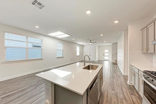 7416 Peggie Nell DR, Austin, TX 78724