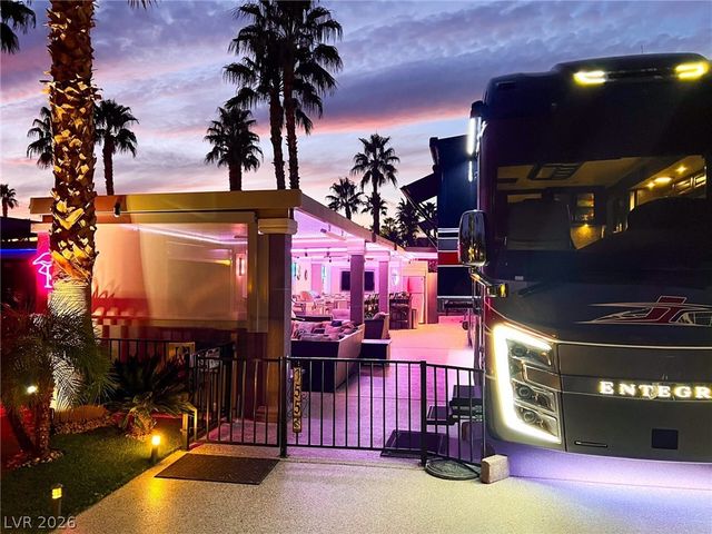 8175 Arville Street 155, Las Vegas, NV 89139