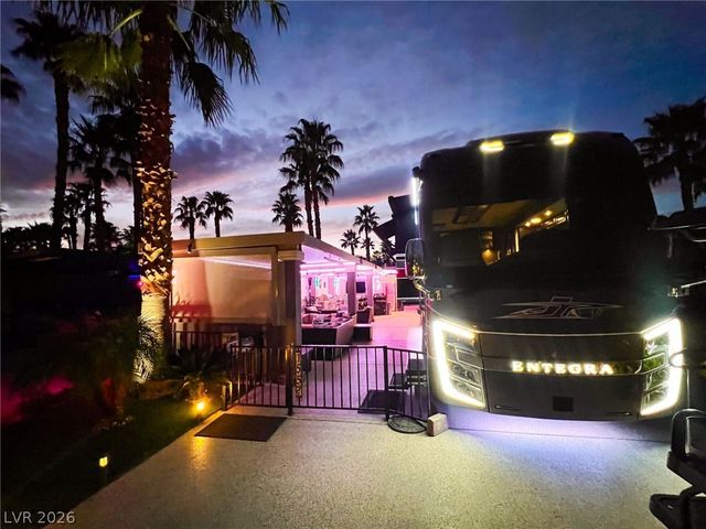 8175 Arville Street 155, Las Vegas, NV 89139