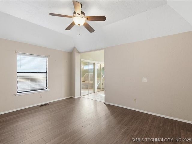 3437 S 75th West Avenue, Tulsa, OK 74107