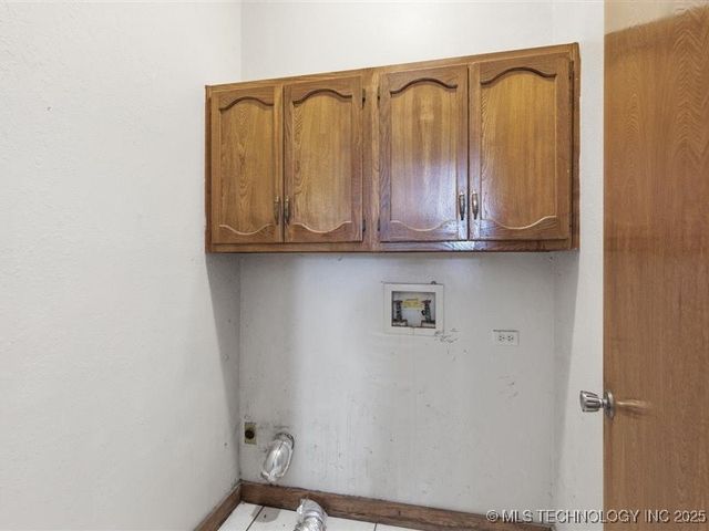 3437 S 75th West Avenue, Tulsa, OK 74107