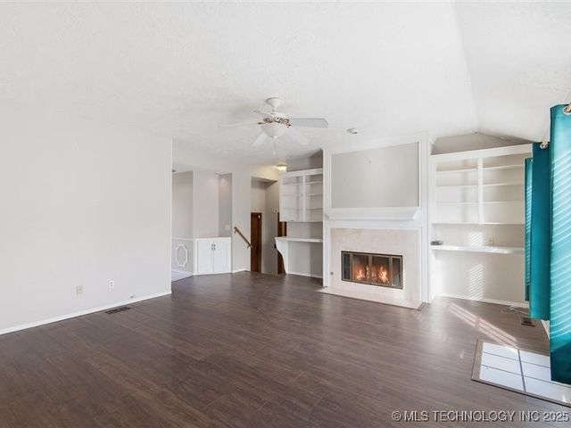 3437 S 75th West Avenue, Tulsa, OK 74107