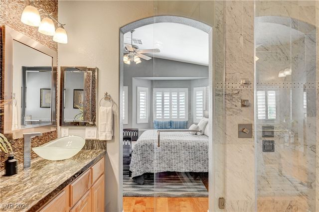 5669 Victoria Regina Avenue, Las Vegas, NV 89139