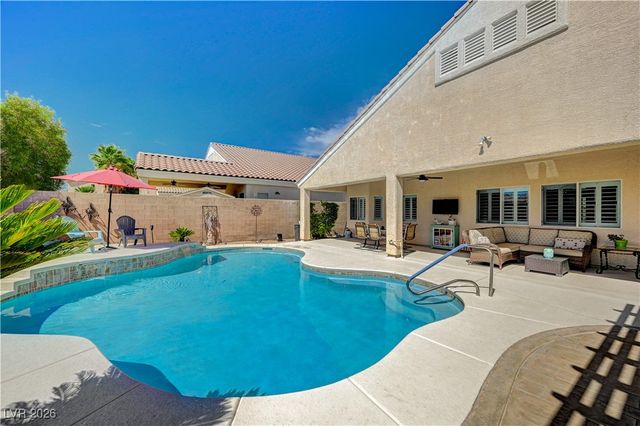 5669 Victoria Regina Avenue, Las Vegas, NV 89139