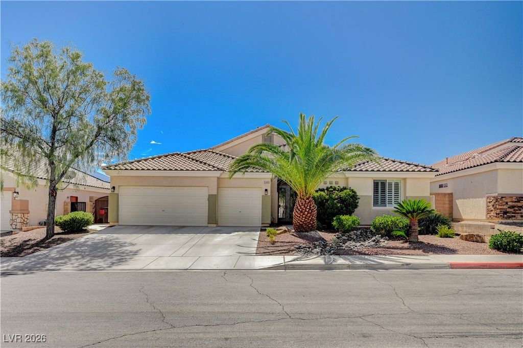 5669 Victoria Regina Avenue, Las Vegas, NV 89139