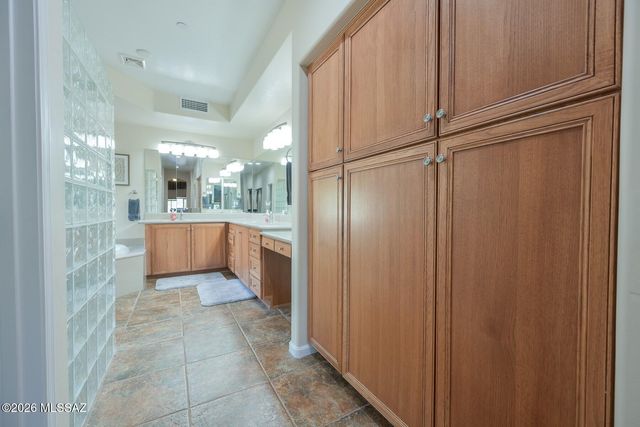 65200 E Rocky Mesa Drive, Tucson, AZ 85739