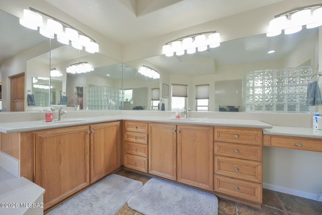 65200 E Rocky Mesa Drive, Tucson, AZ 85739