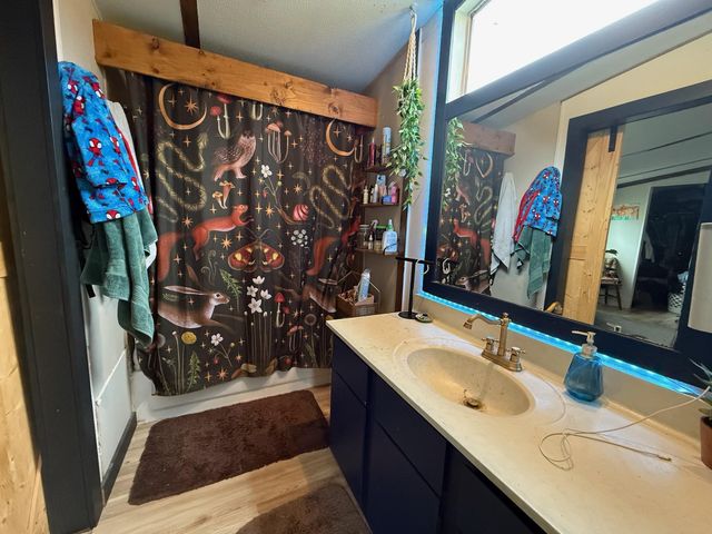 4186 Missouri 142, Thayer, MO 65791