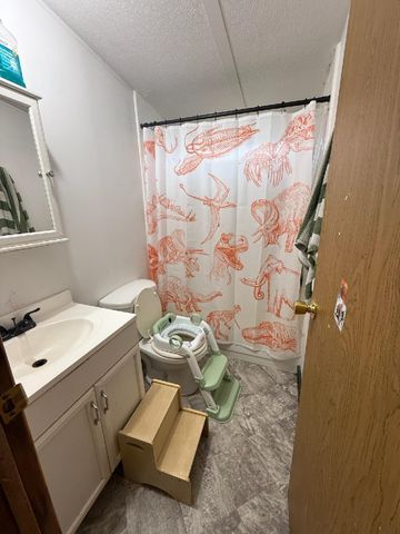 4186 Missouri 142, Thayer, MO 65791