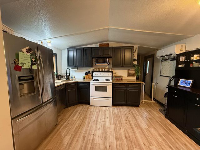 4186 Missouri 142, Thayer, MO 65791