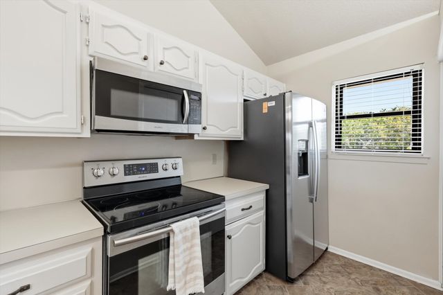 3033 Hells Gate Loop E207, Strawn, TX 76475