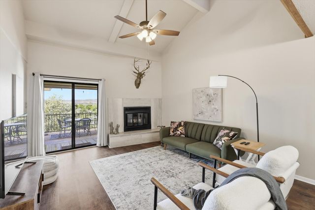 3033 Hells Gate Loop E207, Strawn, TX 76475