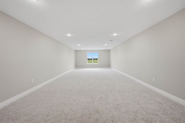 16765 W Hickory Ct, Goddard, KS 67052
