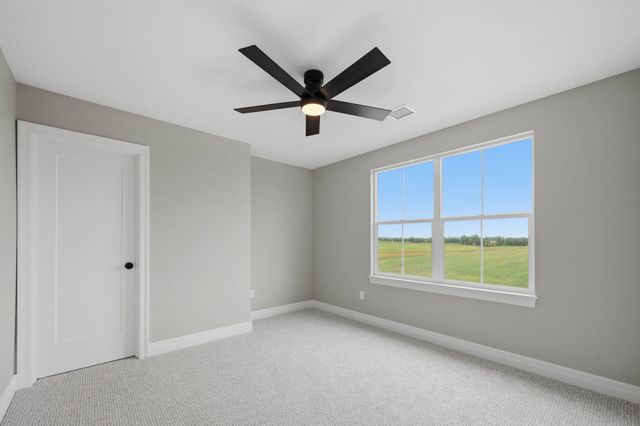 16765 W Hickory Ct, Goddard, KS 67052