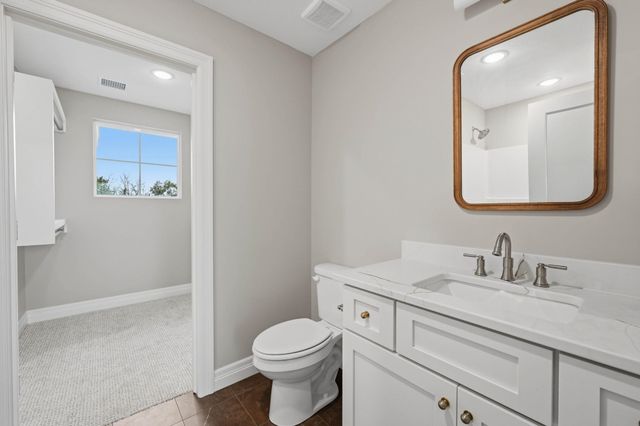 16765 W Hickory Ct, Goddard, KS 67052