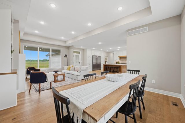 16765 W Hickory Ct, Goddard, KS 67052