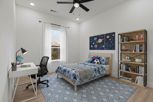 919 W Day Street, Denison, TX 75020