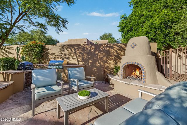 9828 E GAMBLE Lane, Scottsdale, AZ 85262