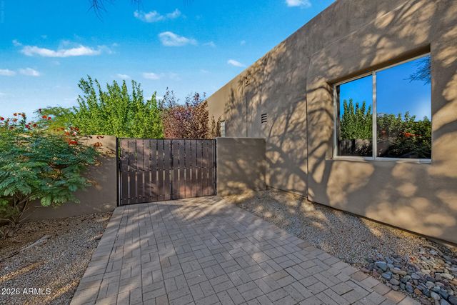 9828 E GAMBLE Lane, Scottsdale, AZ 85262