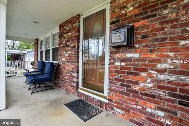372 CUTLER AVE, Maple Shade, NJ 08052