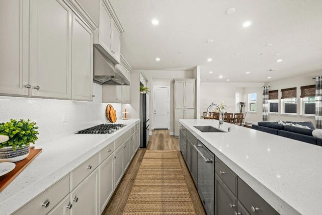 3524 Deer Park Dr, Folsom, CA 95630