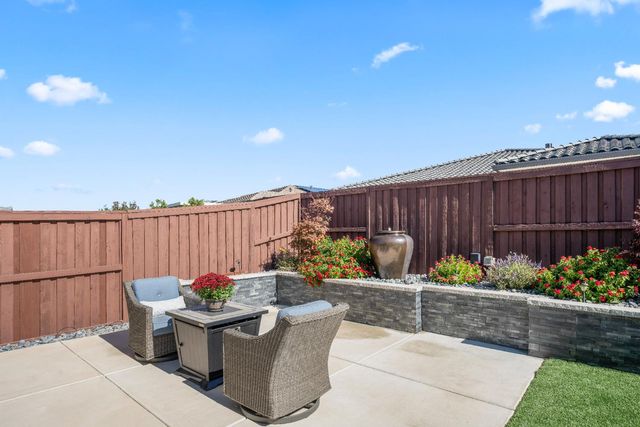 3524 Deer Park Dr, Folsom, CA 95630
