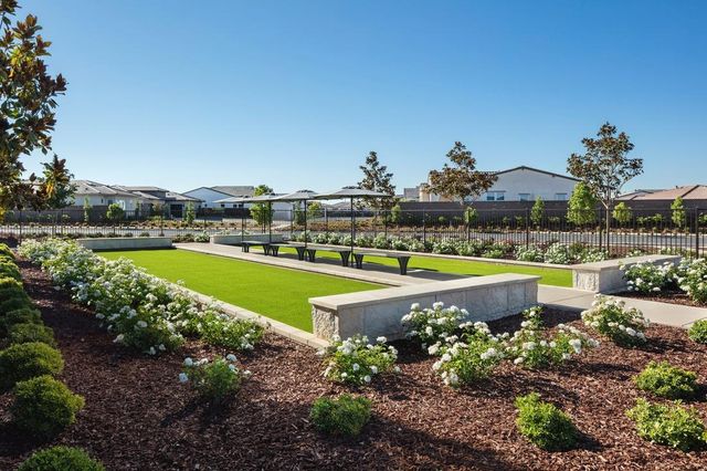 3524 Deer Park Dr, Folsom, CA 95630