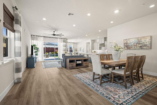 3524 Deer Park Dr, Folsom, CA 95630