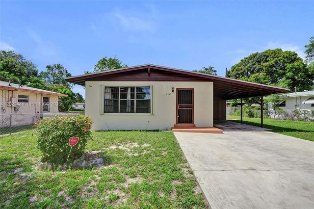 2980 NW 170th St, Miami Gardens, FL 33056