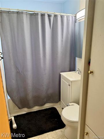 3614 Washington Street, Midland, MI 48642